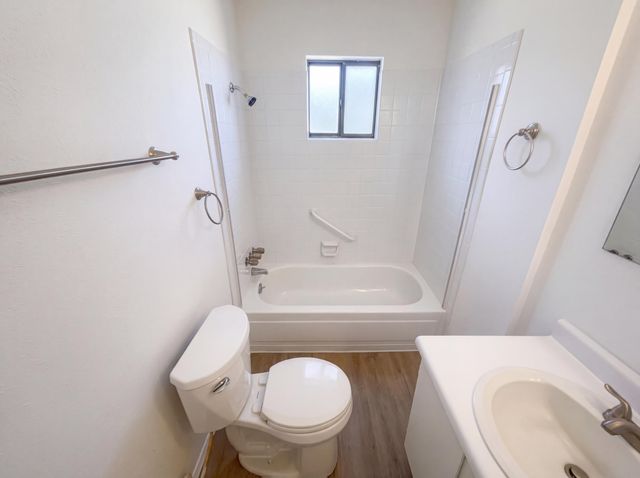 1229 Kirby Street NE, Albuquerque, NM 87112