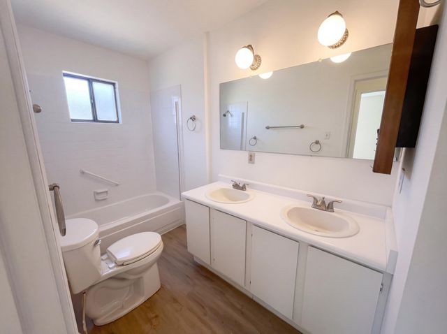 1229 Kirby Street NE, Albuquerque, NM 87112