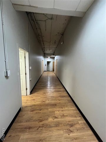 2816 Chippewa, St Louis, MO 63118