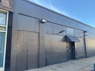 2816 Chippewa, St Louis, MO 63118