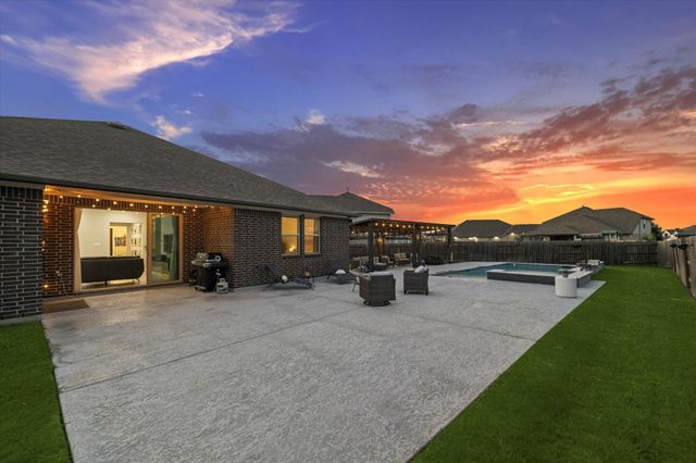 26102 Pond Lily Circle, Richmond, TX 77406