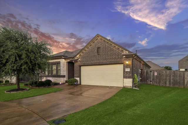 26102 Pond Lily Circle, Richmond, TX 77406