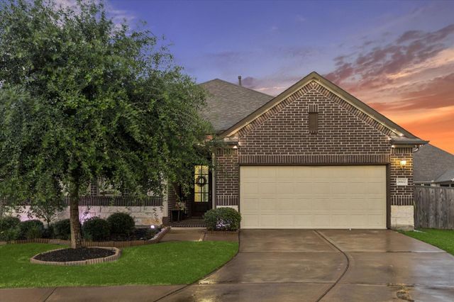 26102 Pond Lily Circle, Richmond, TX 77406