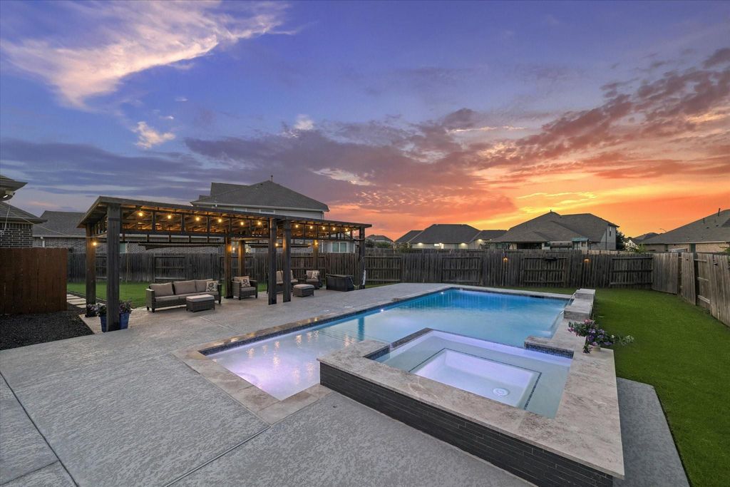 26102 Pond Lily Circle, Richmond, TX 77406