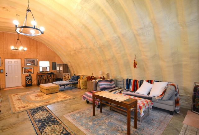 151 Oak Ln, Pulaski, TN 38478