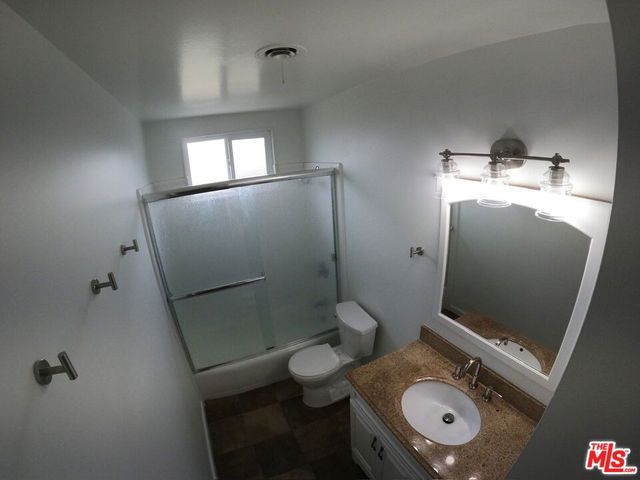 5421 Hendricksen Drive, Huntington Beach, CA 92649