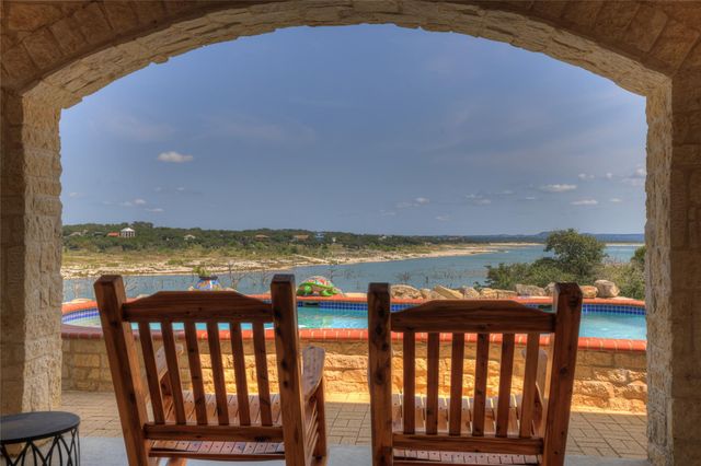 2611 WESTVIEW DR, Canyon Lake, TX 78133
