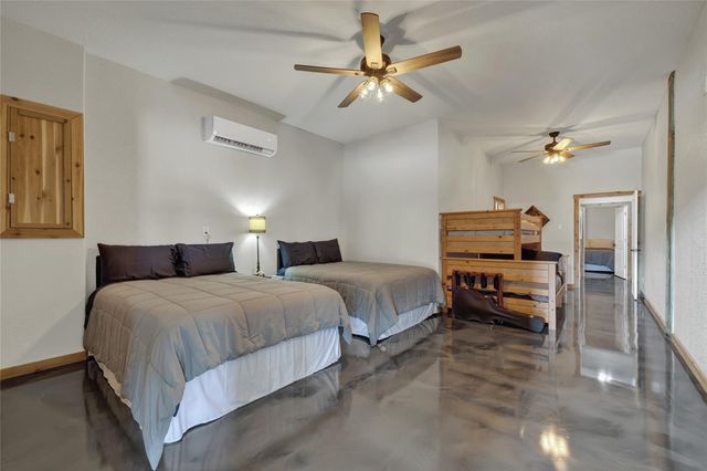 2611 WESTVIEW DR, Canyon Lake, TX 78133