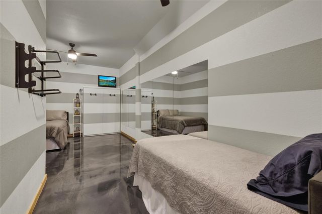 2611 WESTVIEW DR, Canyon Lake, TX 78133