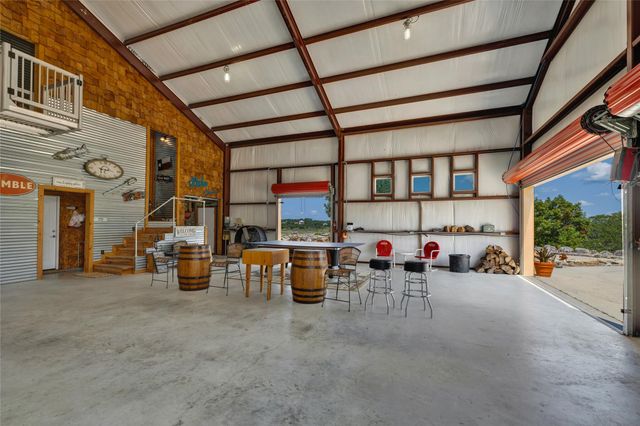 2611 WESTVIEW DR, Canyon Lake, TX 78133