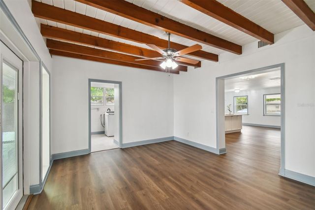 3905 W PAXTON AVENUE, Tampa, FL 33611