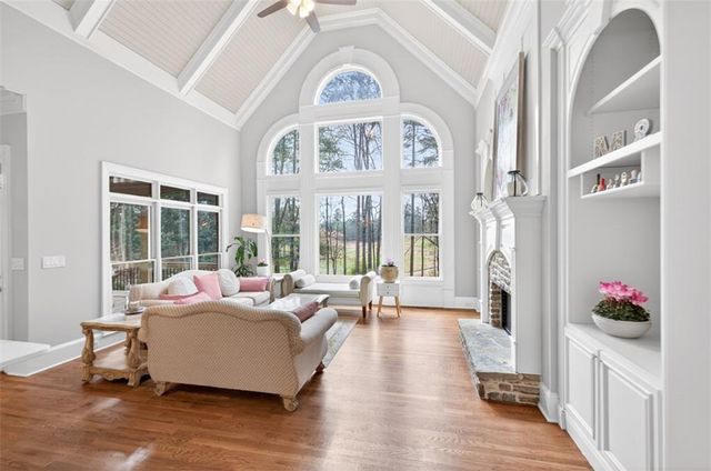 5510 Laurel Oak Drive, Suwanee, GA 30024