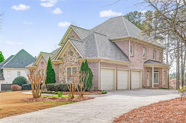 5510 Laurel Oak Drive, Suwanee, GA 30024