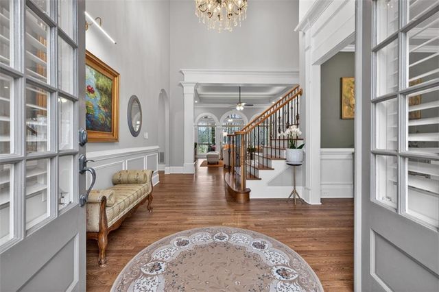 5510 Laurel Oak Drive, Suwanee, GA 30024