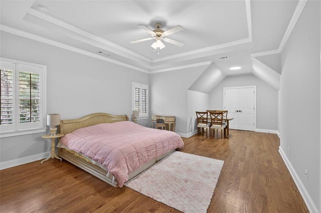 5510 Laurel Oak Drive, Suwanee, GA 30024