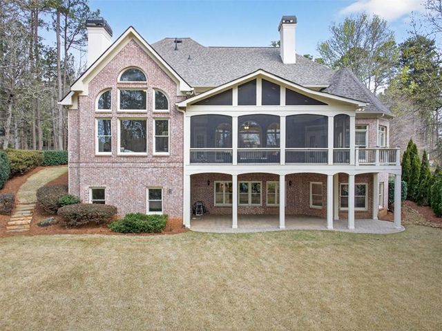 5510 Laurel Oak Drive, Suwanee, GA 30024