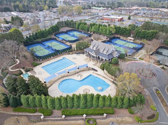 5510 Laurel Oak Drive, Suwanee, GA 30024