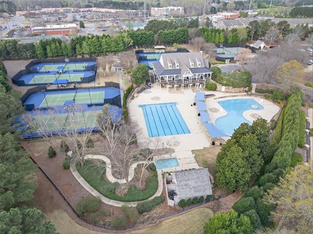 5510 Laurel Oak Drive, Suwanee, GA 30024