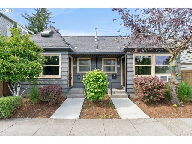 2825 Se HAWTHORNE Blvd, Portland, OR 97214
