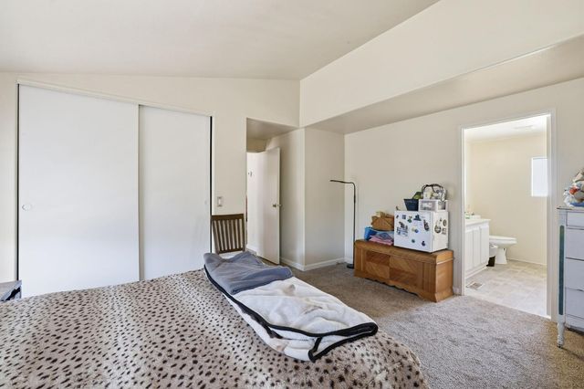 6 Blackberry Ct, Lodi, CA 95242