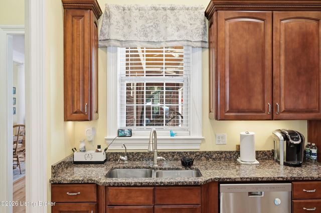 1725 Onan Rd, Frankfort, KY 40601
