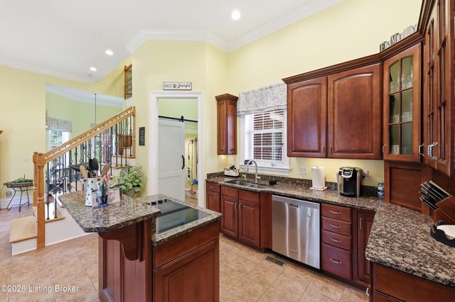 1725 Onan Rd, Frankfort, KY 40601