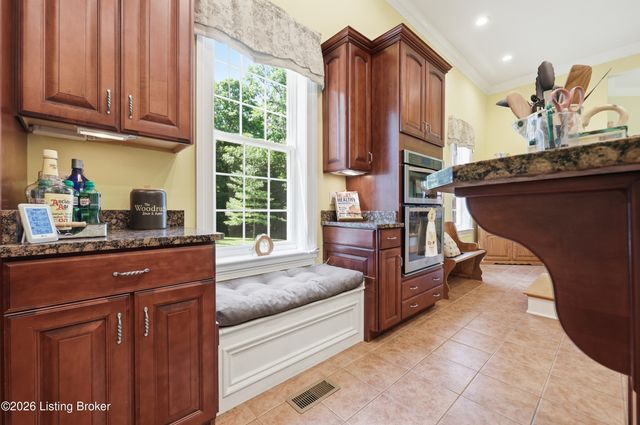 1725 Onan Rd, Frankfort, KY 40601