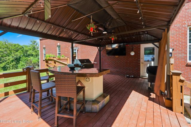 1725 Onan Rd, Frankfort, KY 40601