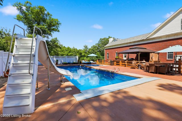 1725 Onan Rd, Frankfort, KY 40601