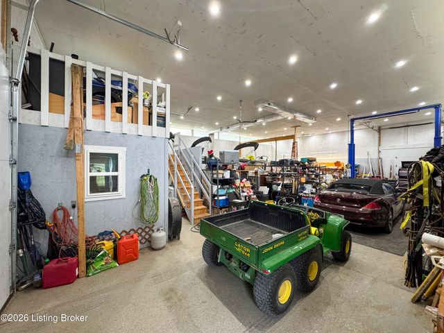 1725 Onan Rd, Frankfort, KY 40601
