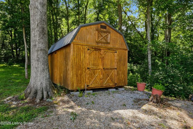 1725 Onan Rd, Frankfort, KY 40601