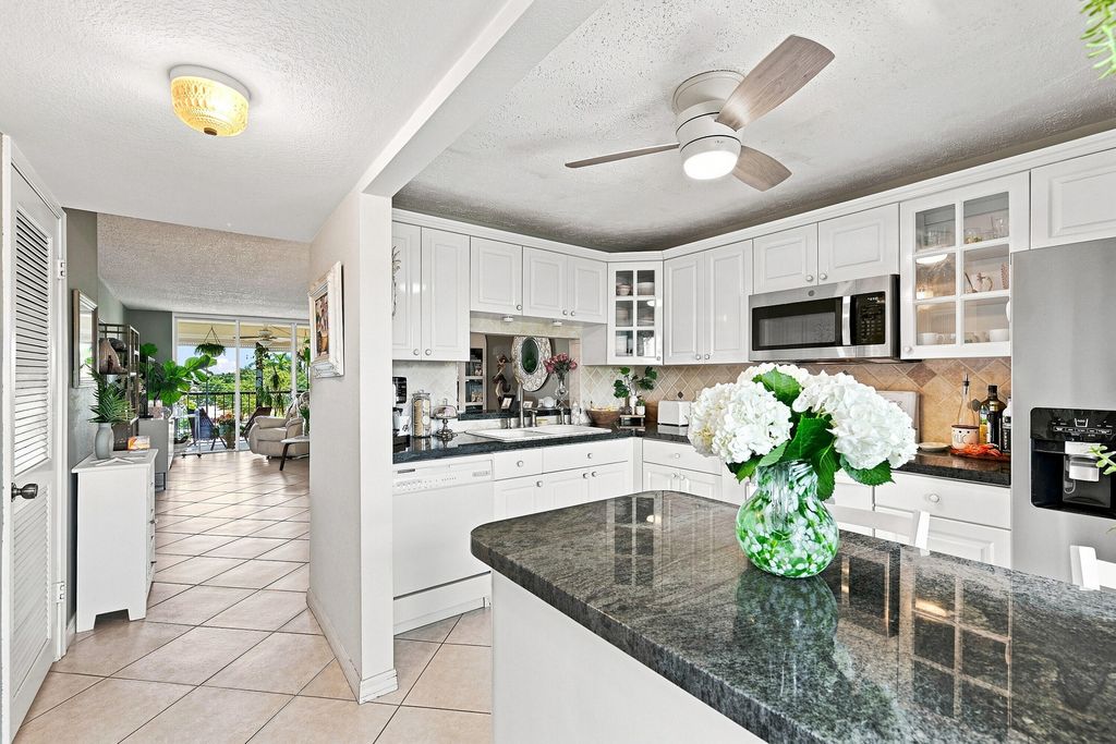777 S FEDERAL Highway 401N, Pompano Beach, FL 33062