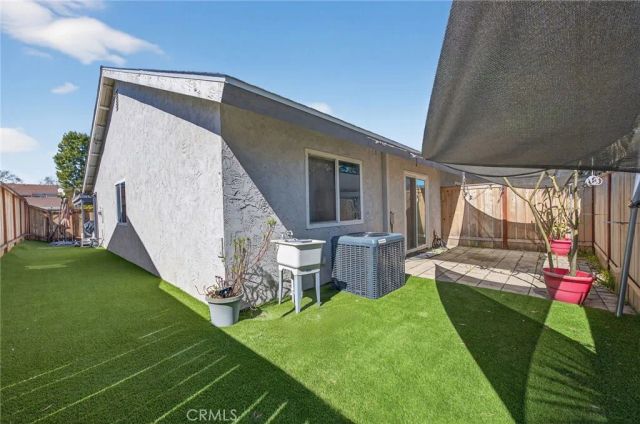 2144 Country Place, Escondido, CA 92026