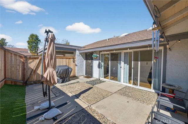 2144 Country Place, Escondido, CA 92026