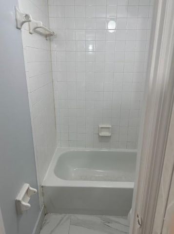 2431 NW 56th Avenue 204, Lauderhill, FL 33313