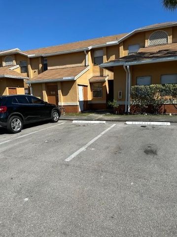 2431 NW 56th Avenue 204, Lauderhill, FL 33313
