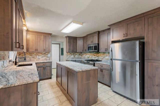 4064 S 2000 W, Rexburg, ID 83440