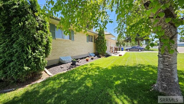 4064 S 2000 W, Rexburg, ID 83440