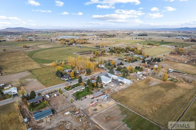 4064 S 2000 W, Rexburg, ID 83440