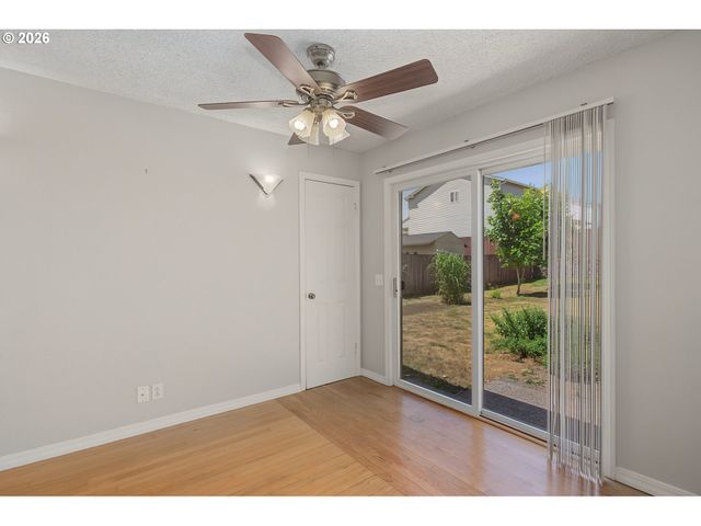 7916 Ne 63RD St, Vancouver, WA 98662