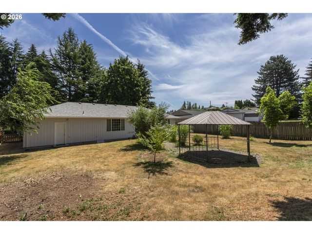 7916 Ne 63RD St, Vancouver, WA 98662