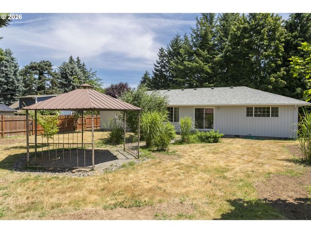 7916 Ne 63RD St, Vancouver, WA 98662