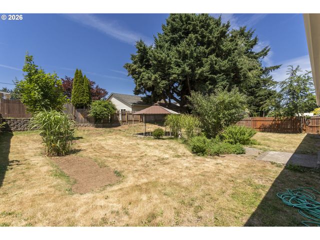 7916 Ne 63RD St, Vancouver, WA 98662