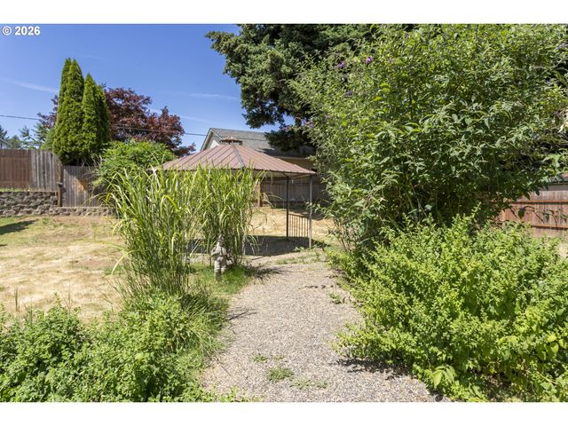7916 Ne 63RD St, Vancouver, WA 98662