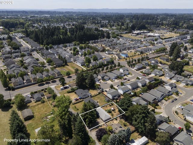 7916 Ne 63RD St, Vancouver, WA 98662