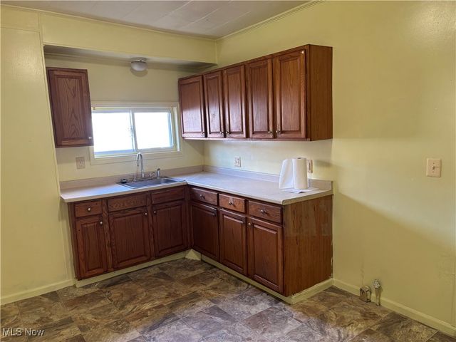 1013 Saint George, East Liverpool, OH 43920