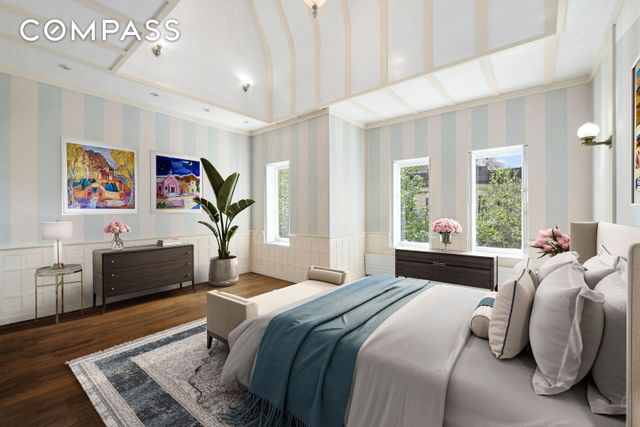 313 W 102nd Street, New York City, NY 10025