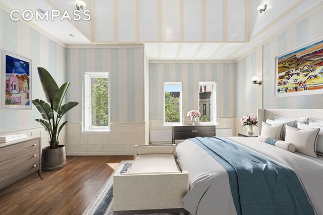 313 W 102nd Street, New York City, NY 10025
