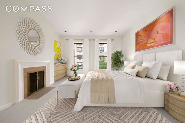 313 W 102nd Street, New York City, NY 10025