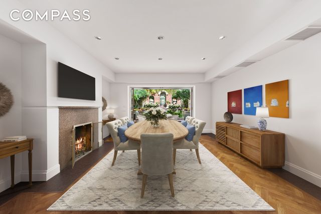 313 W 102nd Street, New York City, NY 10025